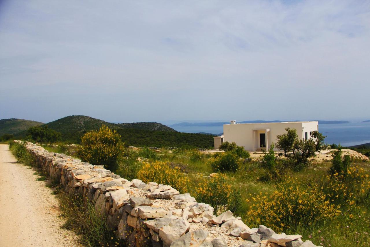 Villa Zlatno Sunce In The Hills Near Trogir Vrsine Exteriör bild